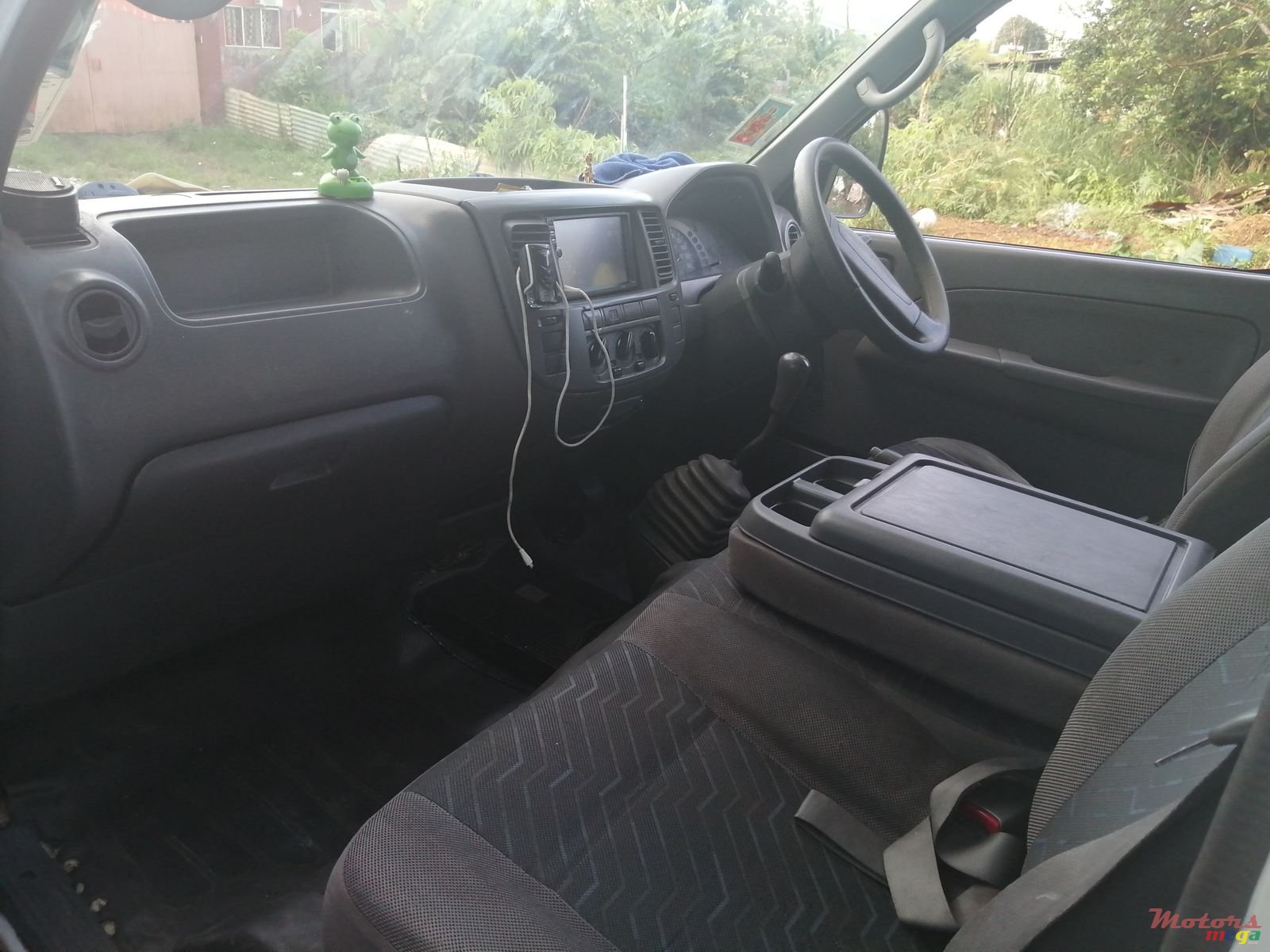 2001' Nissan Urvan Engine TD27 turbo photo #3