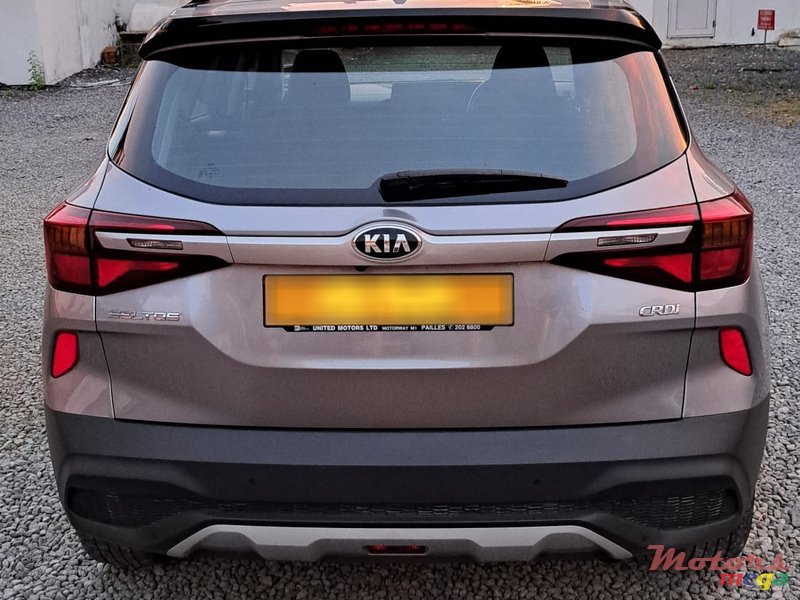 2021' Kia Seltos photo #3