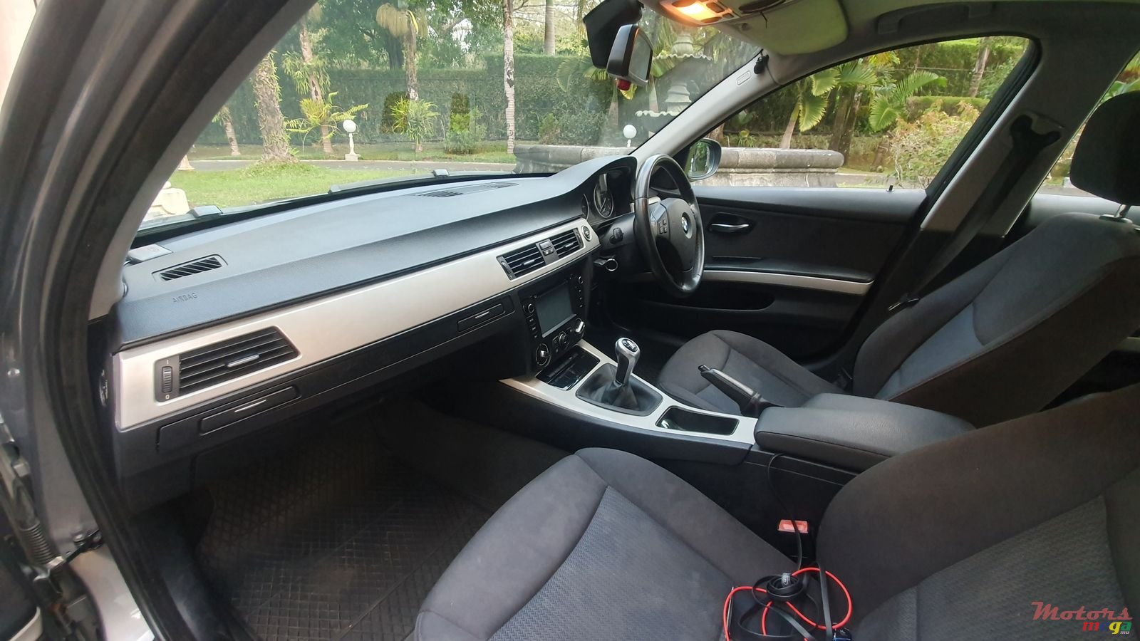 2008' BMW 3 Series photo #5