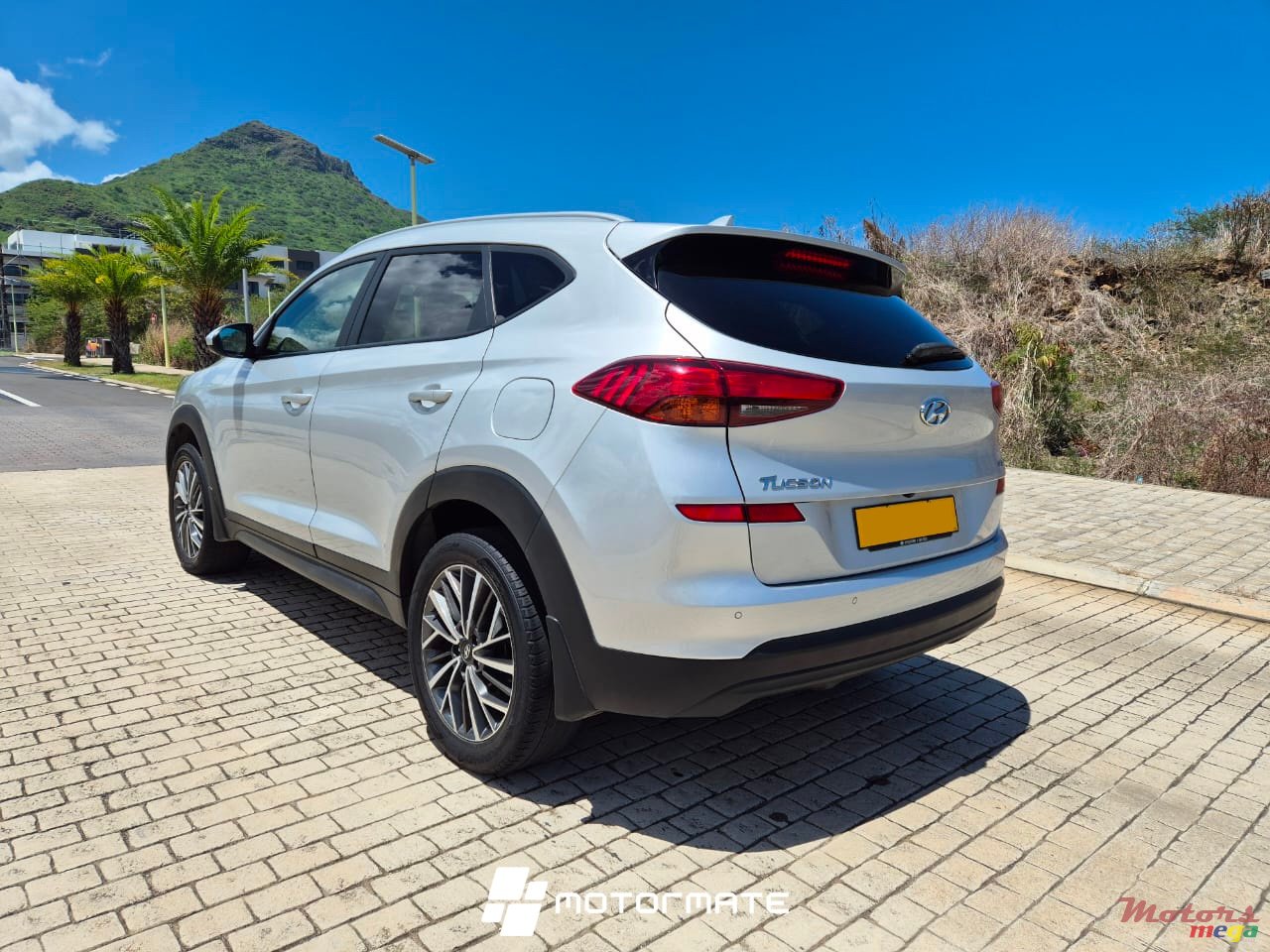 2020' Hyundai Tucson photo #3