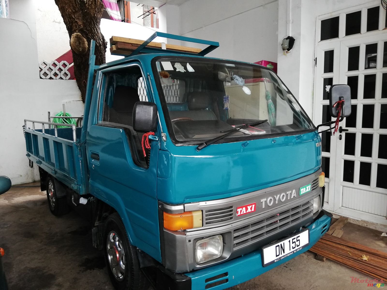 1989' Toyota Dyna 100 photo #4