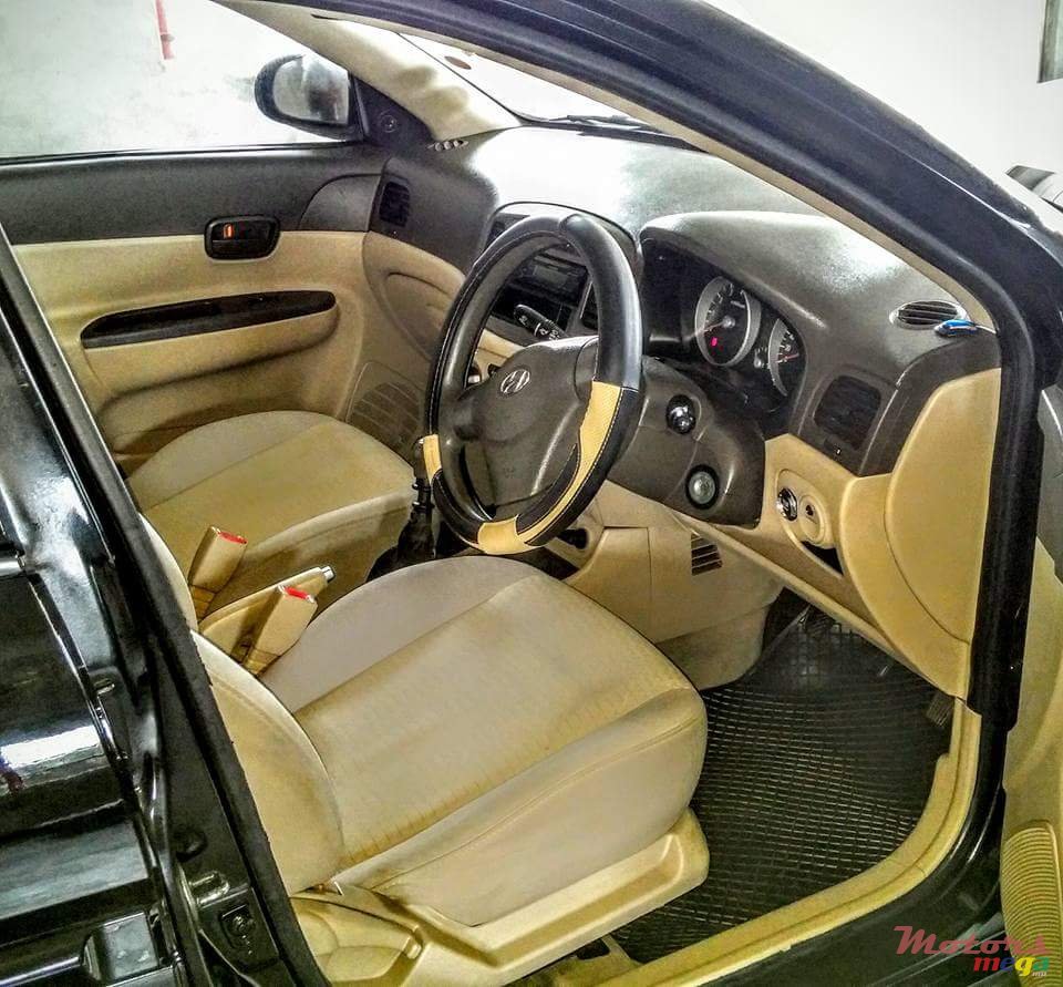 2007' Hyundai Accent photo #4