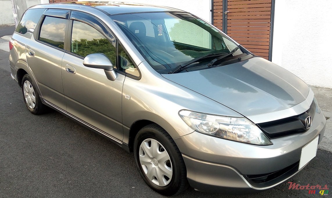 2008' Honda photo #2