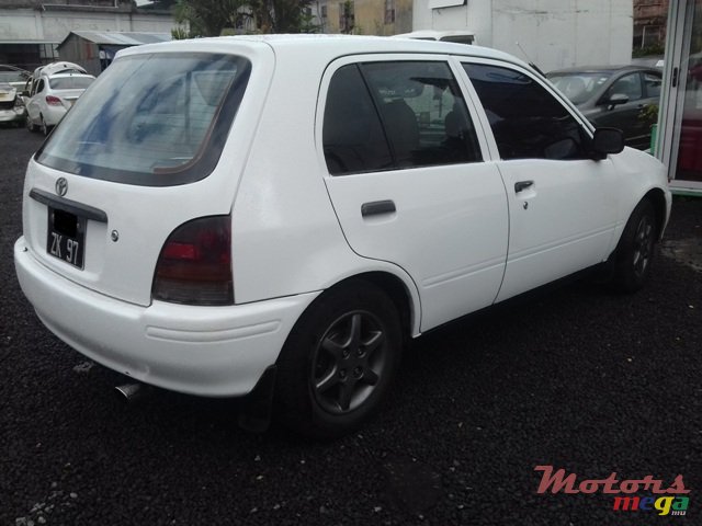 1997' Toyota Starlet photo #4