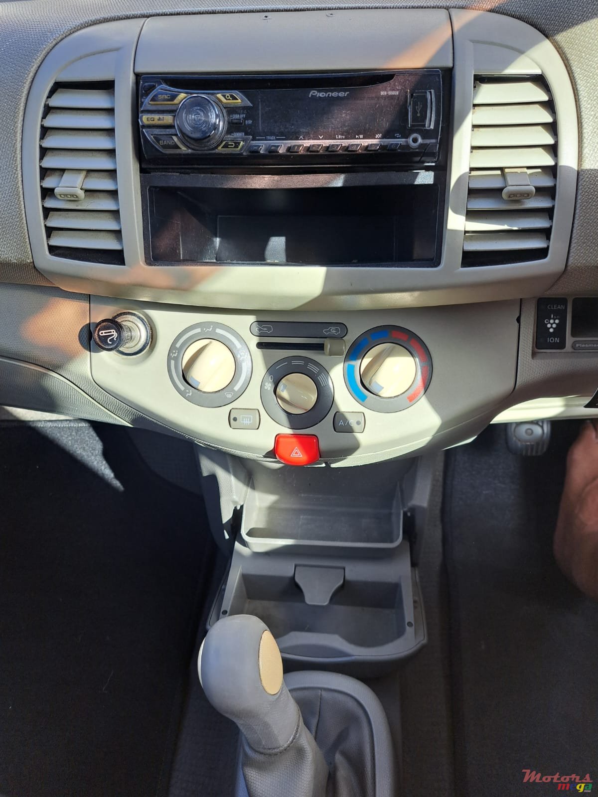 2005' Nissan March photo #4