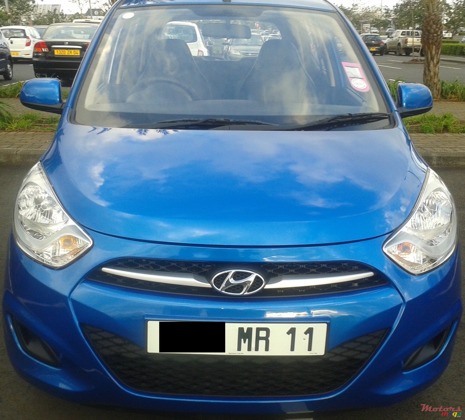 2011' Hyundai photo #1