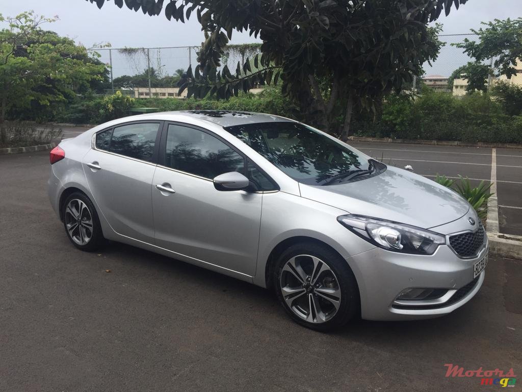 2013' Kia Cerato photo #6