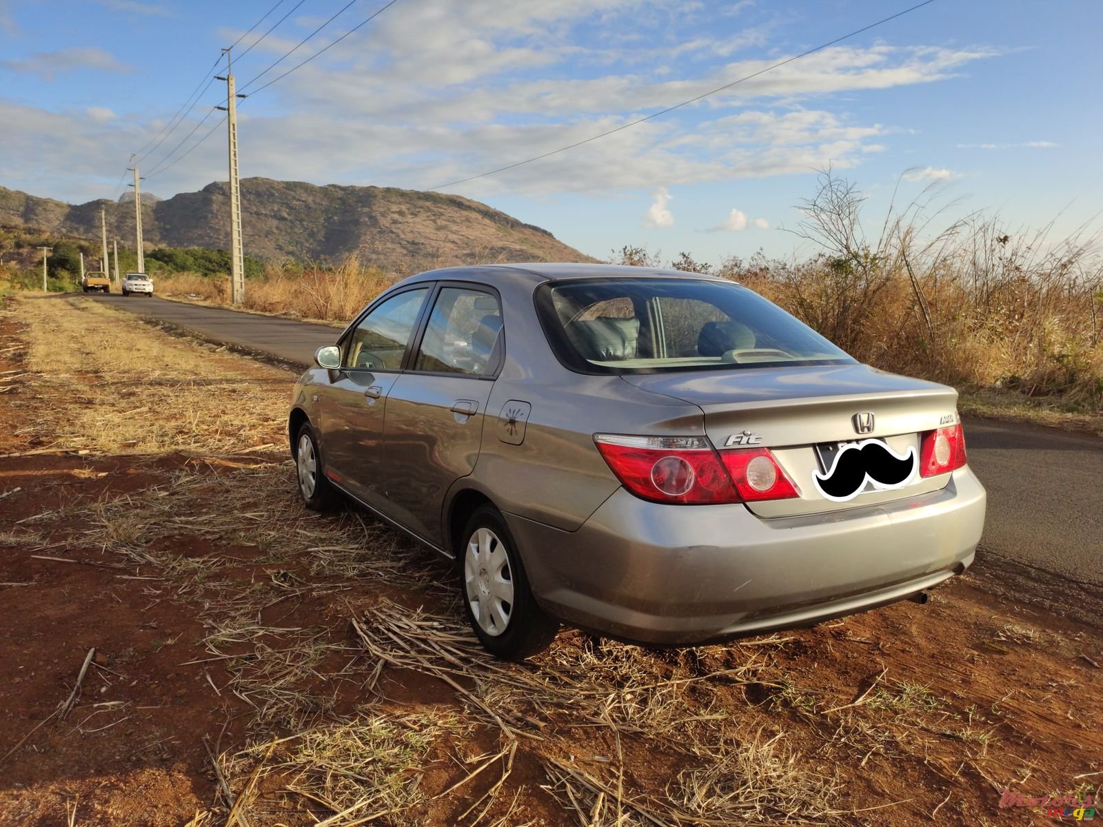 2006' Honda City photo #2