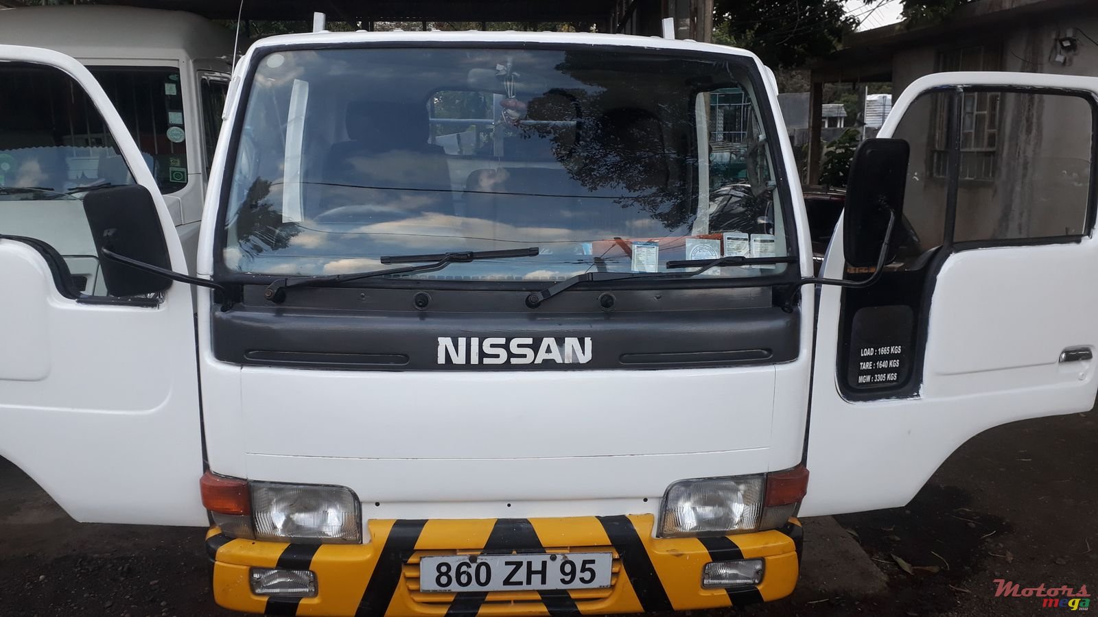 1995' Nissan Atlas 150 photo #1