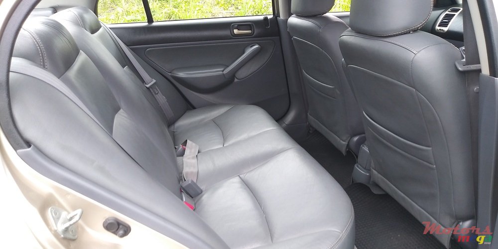 2002' Honda Civic 1.5 VTI photo #6