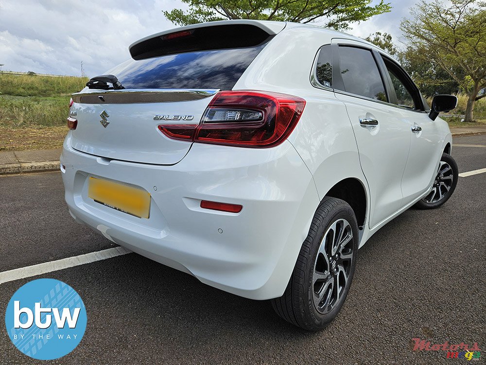2022' Suzuki Baleno GLX photo #4