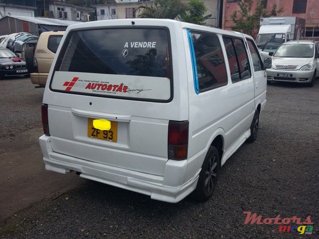 1993' Nissan Vanette pass photo #4