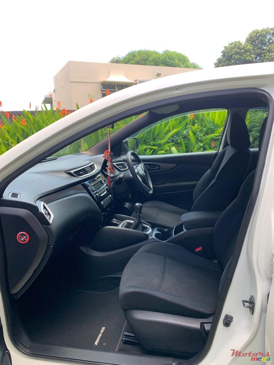 2015' Nissan Qashqai photo #6