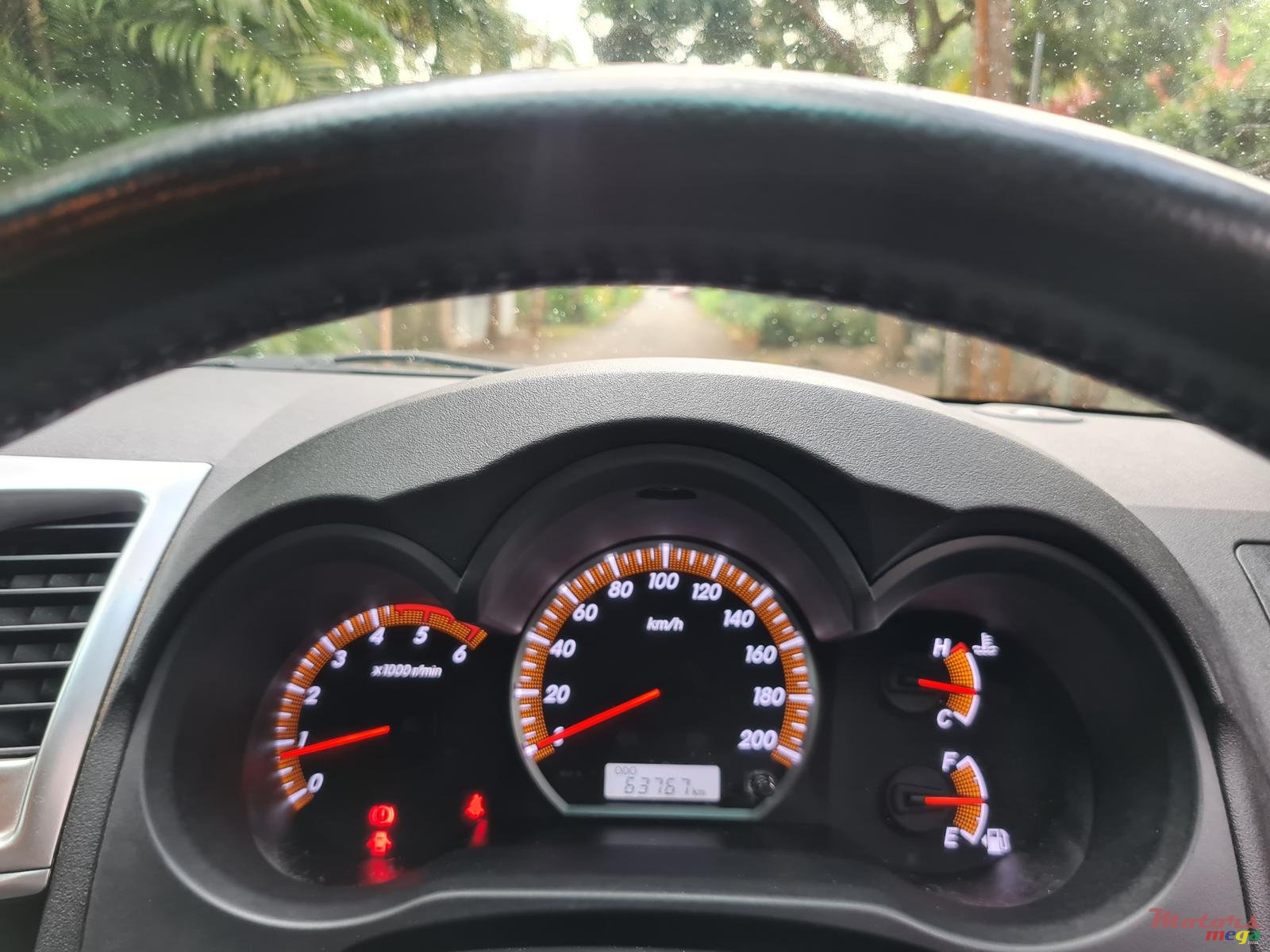 2014' Toyota Hilux 3.0 4x4 photo #4