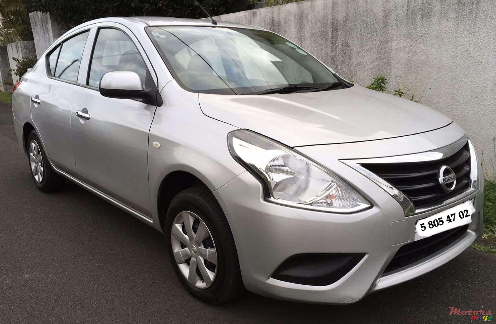 2016' Nissan Almera photo #2