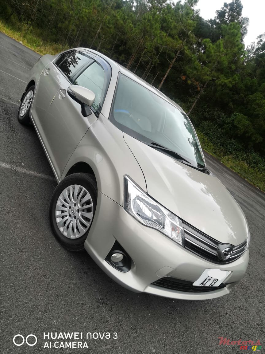 2013' Toyota Axio Japan photo #1