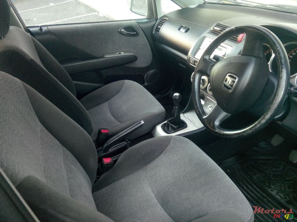 2008' Honda City photo #3