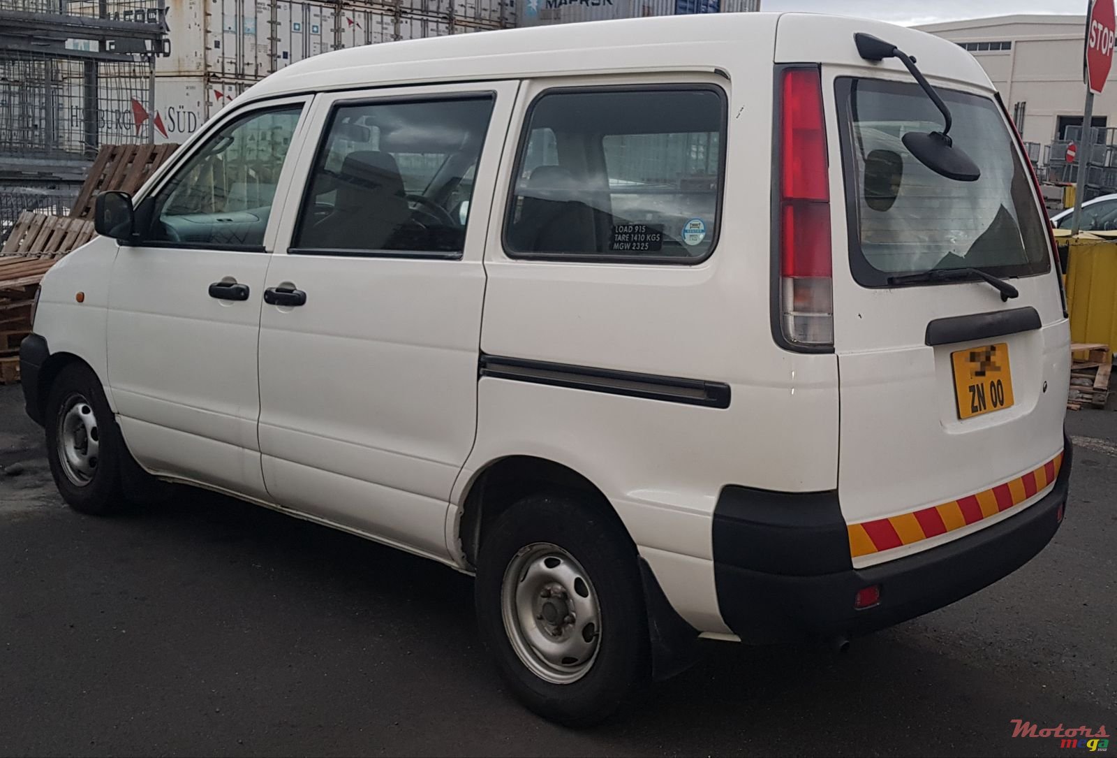 2000' Toyota Town Ace photo #1