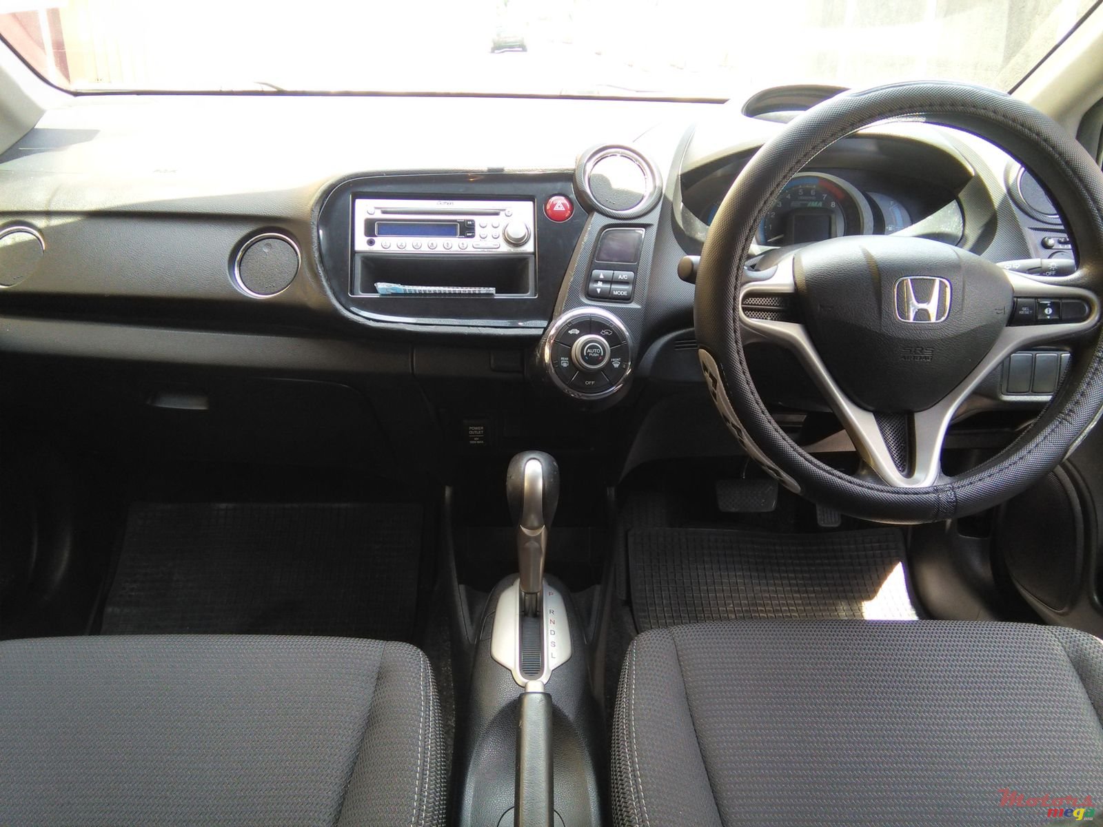 2011' Honda Insight photo #5