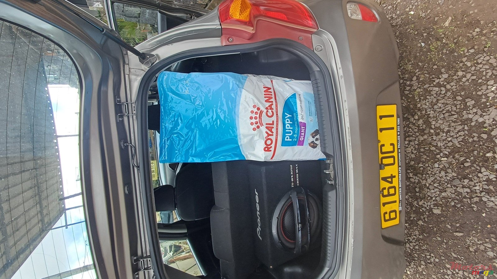 2011' Kia Picanto Sport photo #3