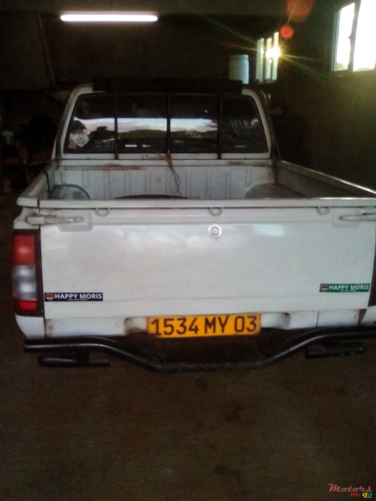 2003' Nissan Hardbody photo #3