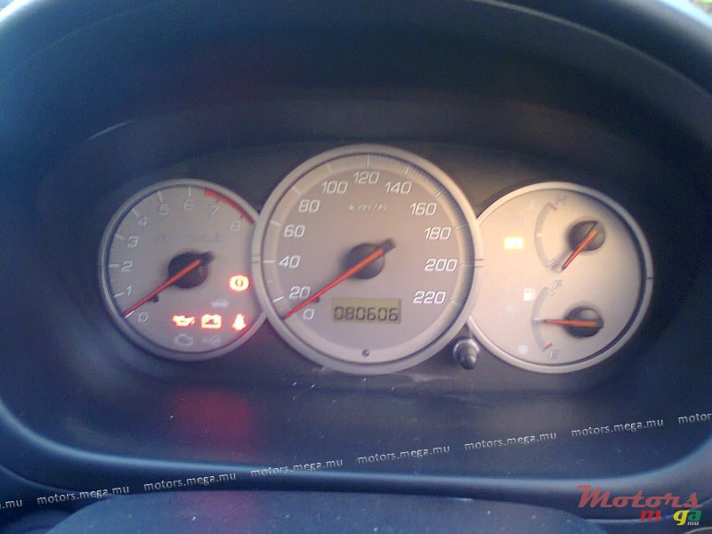 2004' Honda Civic 150i photo #5