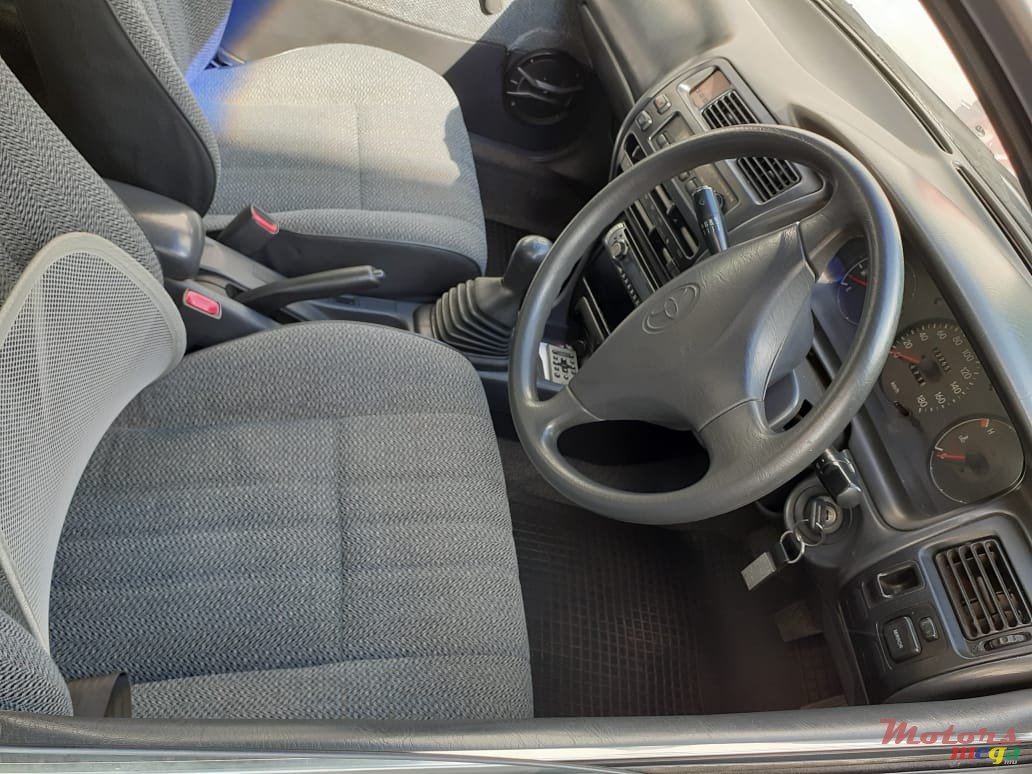 1993' Toyota Corolla photo #1