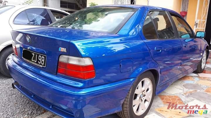 1998' BMW 320 photo #3