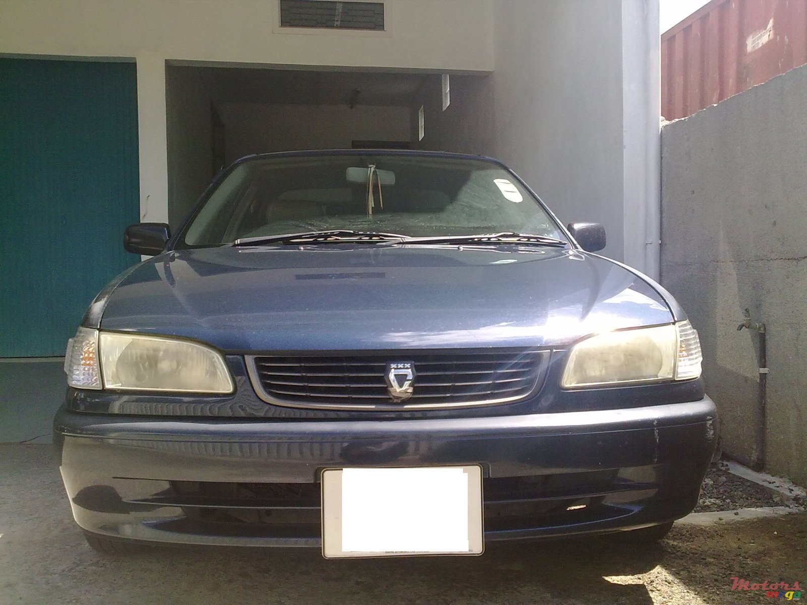 1999' Toyota Corolla photo #1