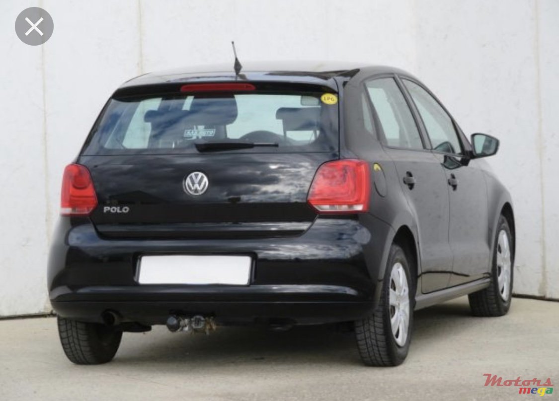 2012' Volkswagen Polo photo #1