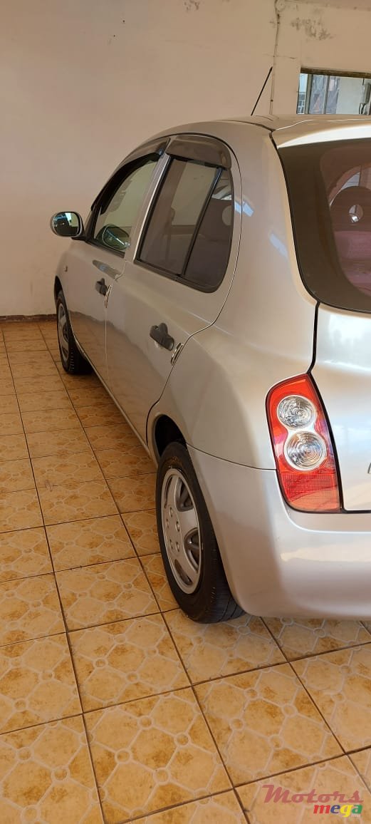 2005' Nissan March photo #6