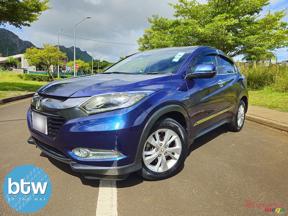 2014' Honda Vezel photo #2