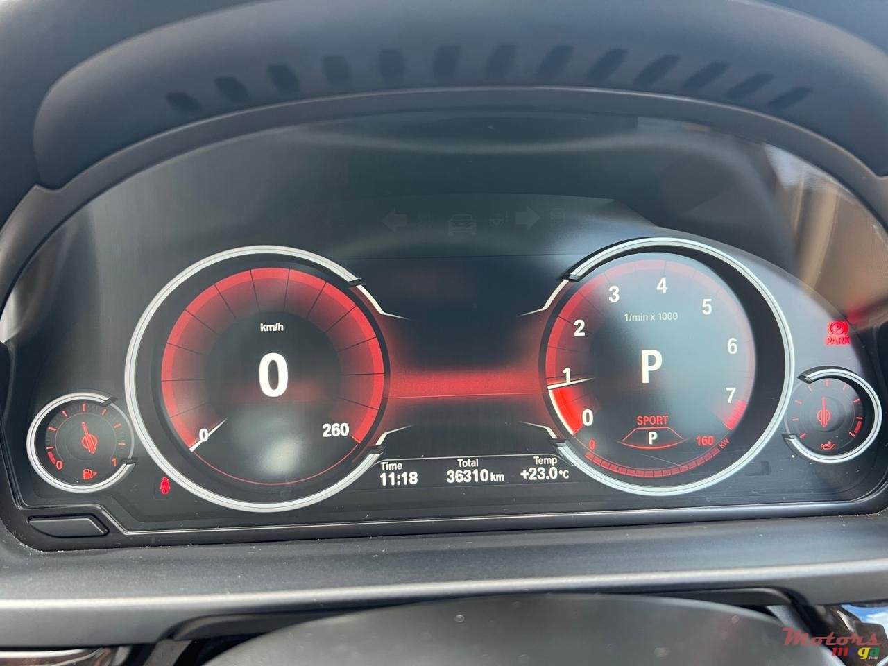 2017' BMW 520 photo #5