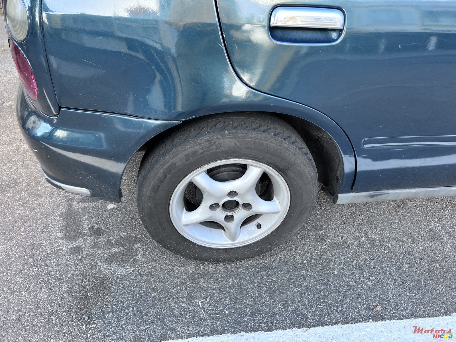 1998' Toyota Starlet Year 1998 photo #4