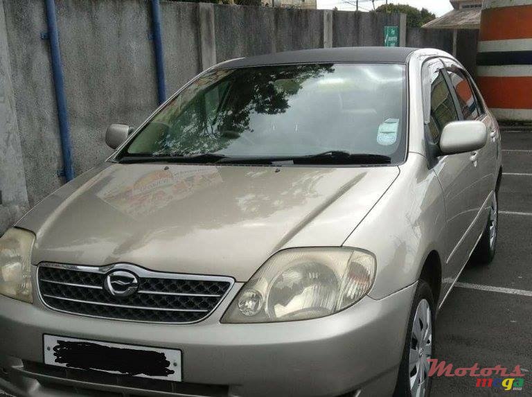 2001' Toyota Corolla NZE grade G photo #1