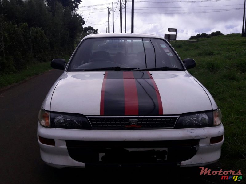 1993' Toyota Corolla photo #2