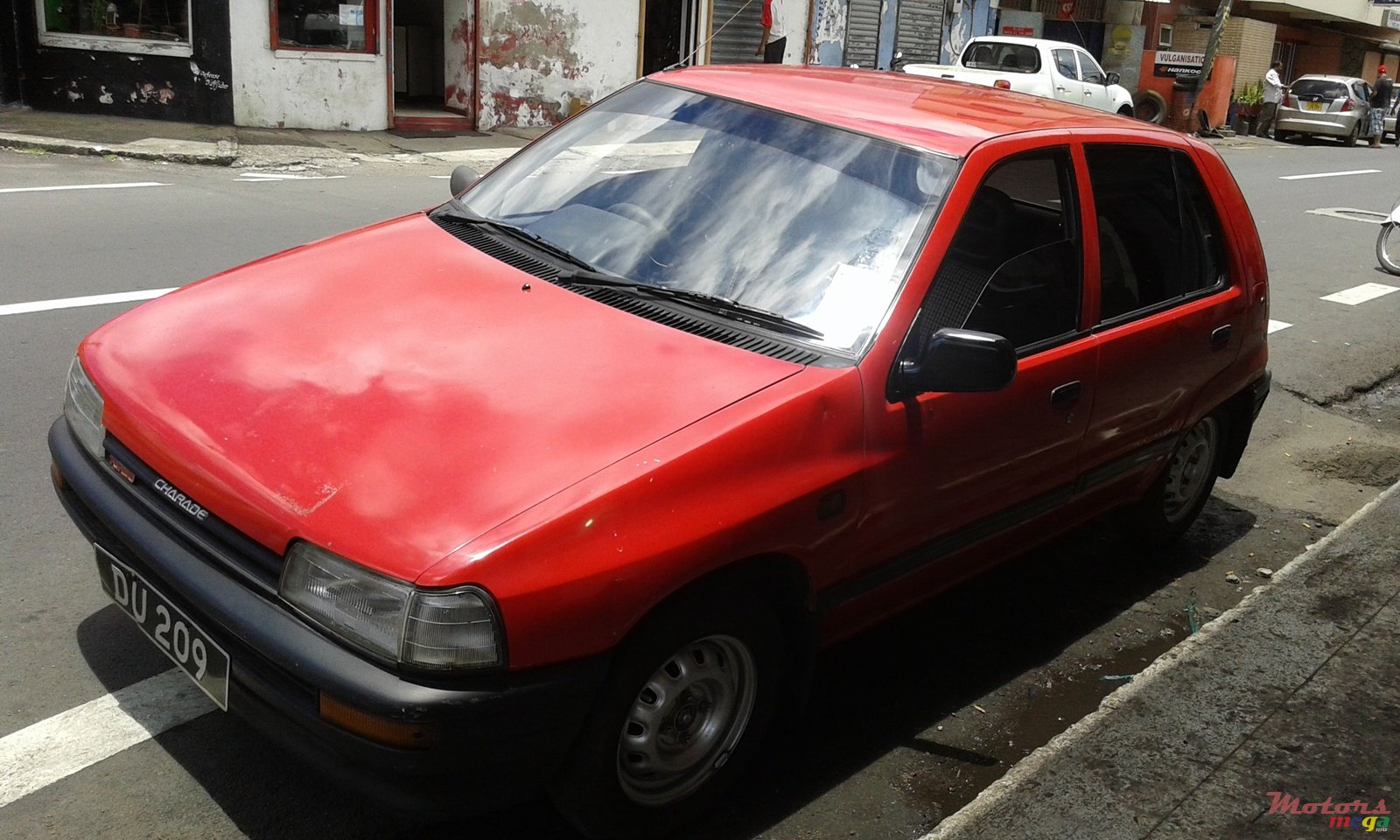 1990' Daihatsu Charade photo #6