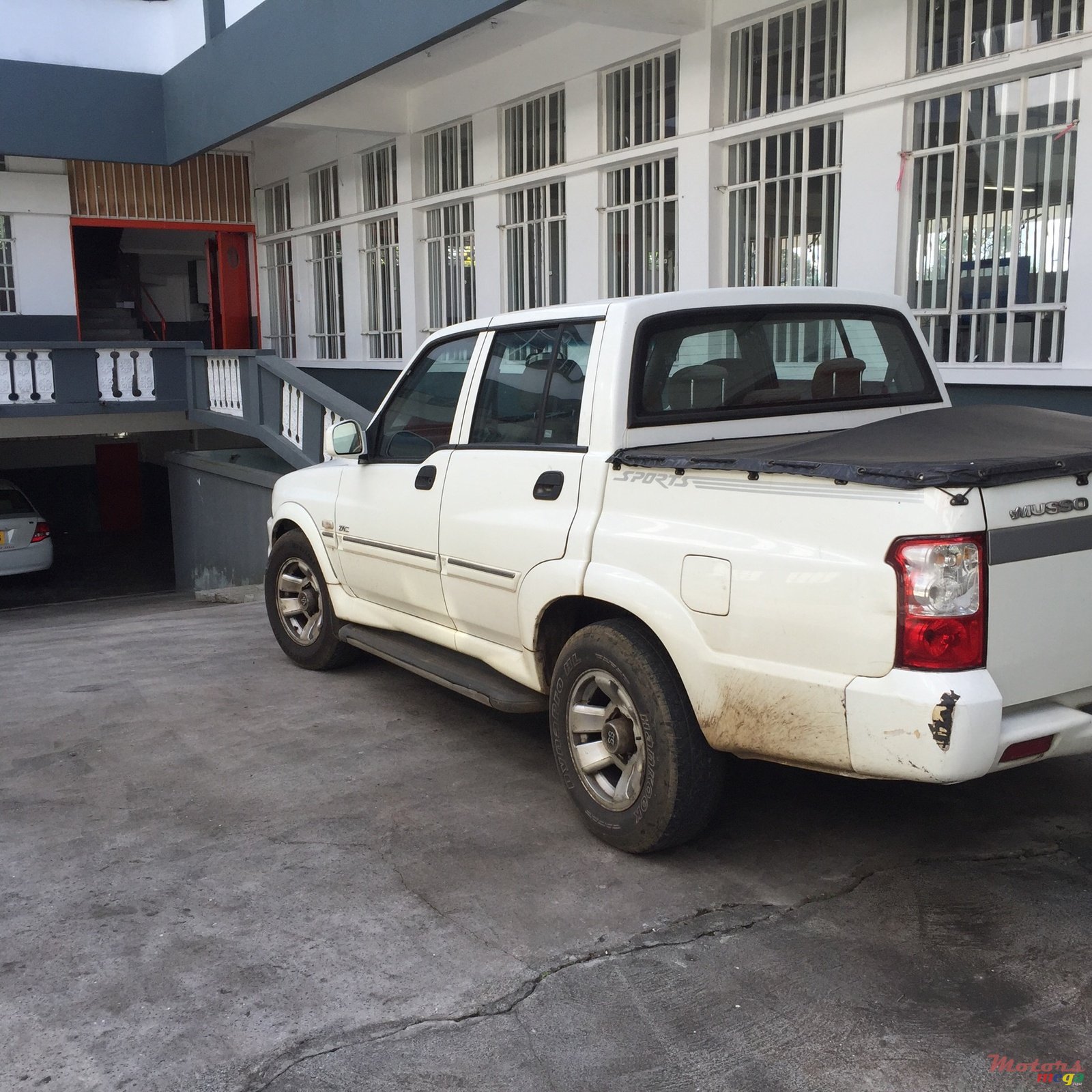 2007' SsangYong Musso Sport double cabine 4X2 photo #3