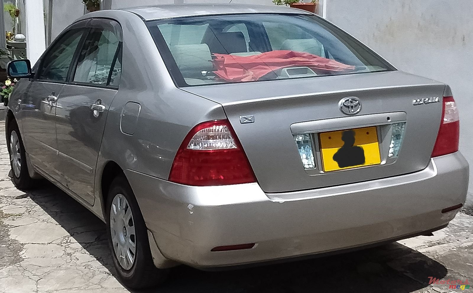 2005' Toyota Corolla photo #3