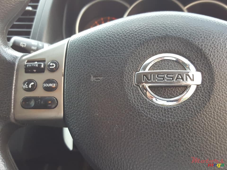 2007' Nissan Tiida photo #5