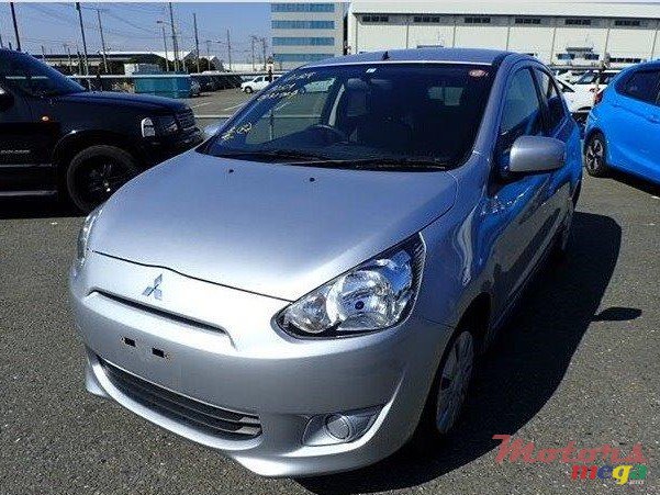 2015' Mitsubishi Mirage photo #1