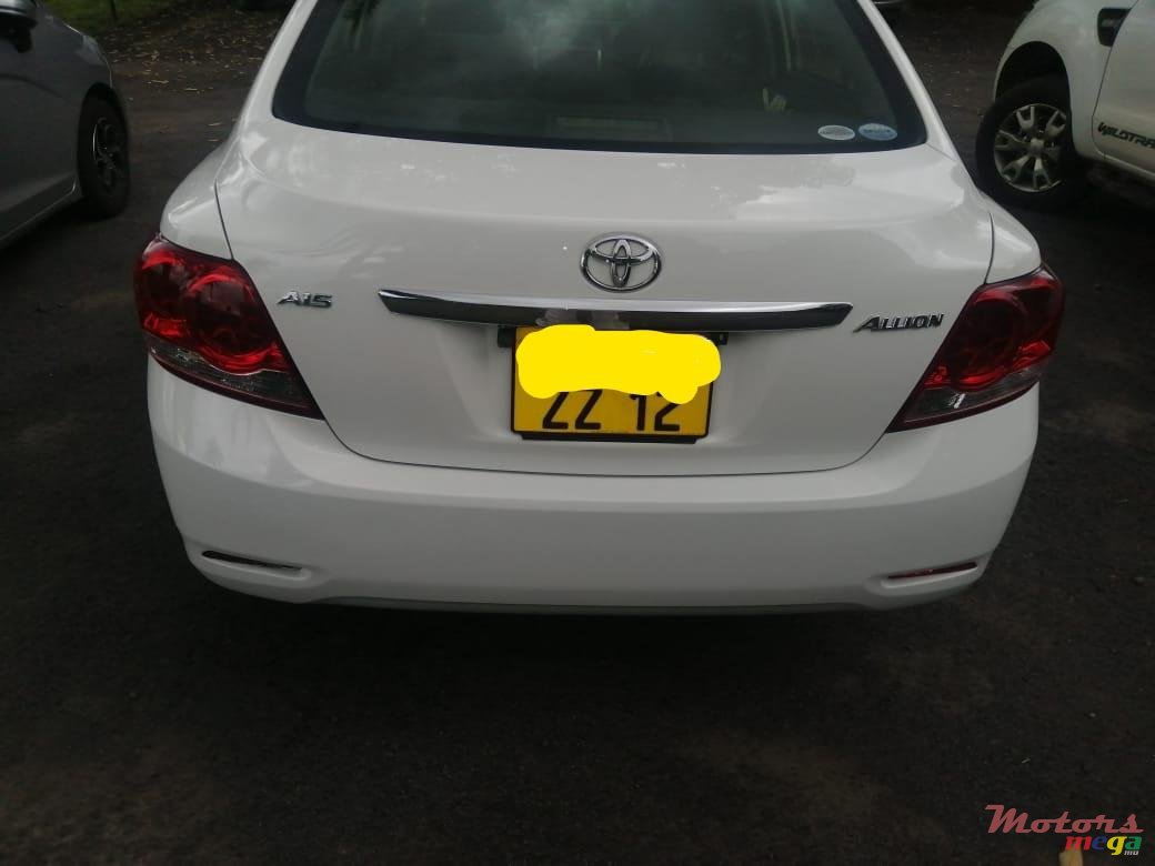 2012' Toyota allion photo #4