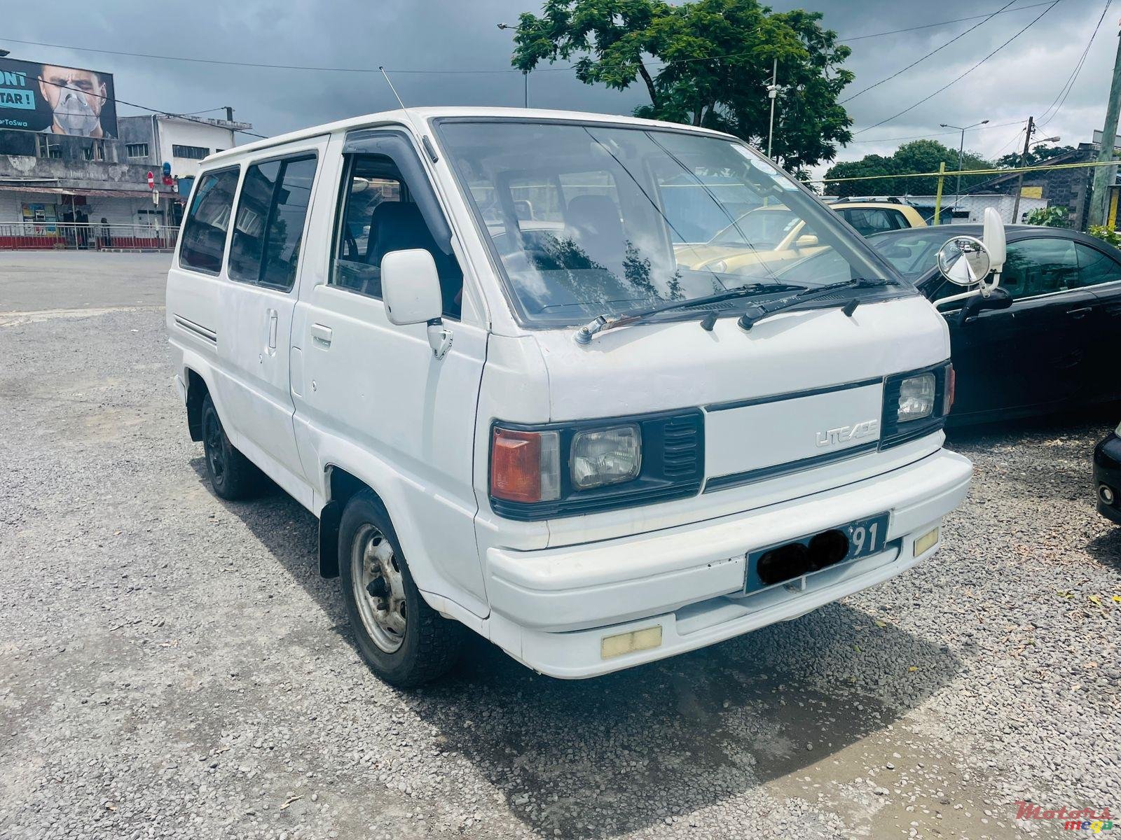 1991' Toyota LiteAce photo #1