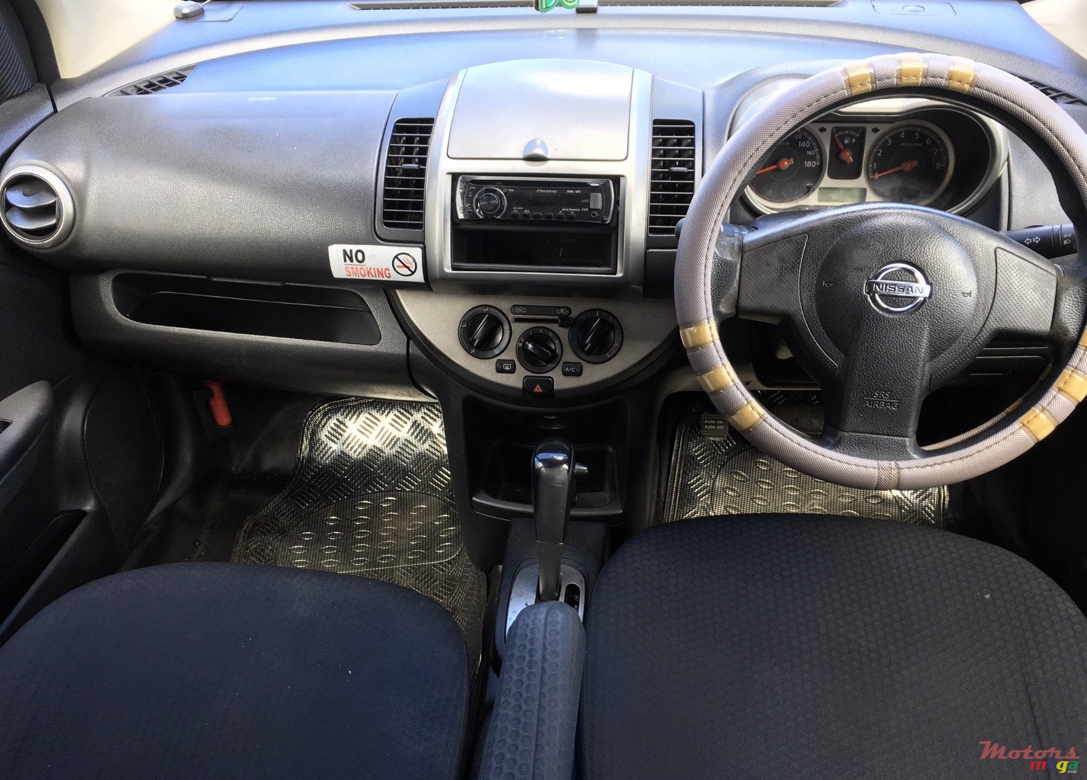 2007' Nissan Note photo #2