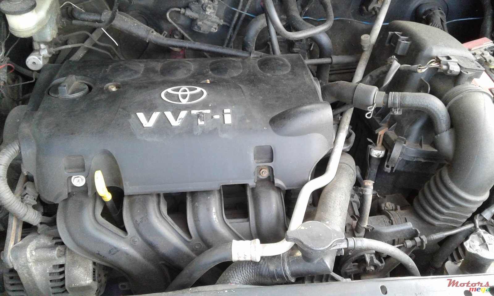 2002' Toyota Vitz photo #4