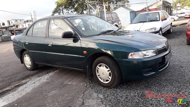 1997' Mitsubishi Lancer photo #1