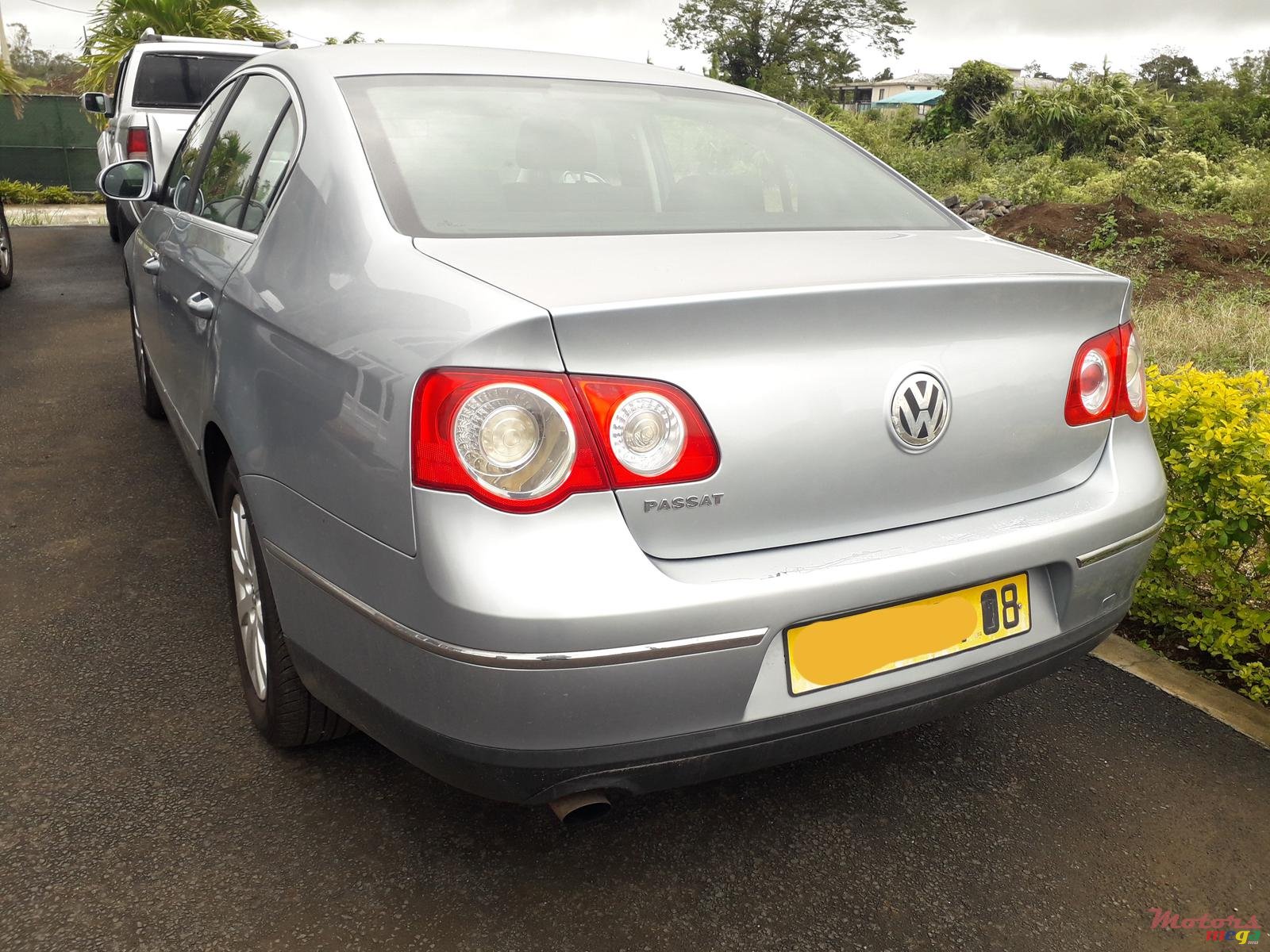 2008' Volkswagen Passat FSI photo #1