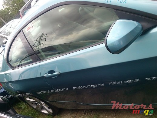 2009' BMW 3 Series Coupe Highline photo #4