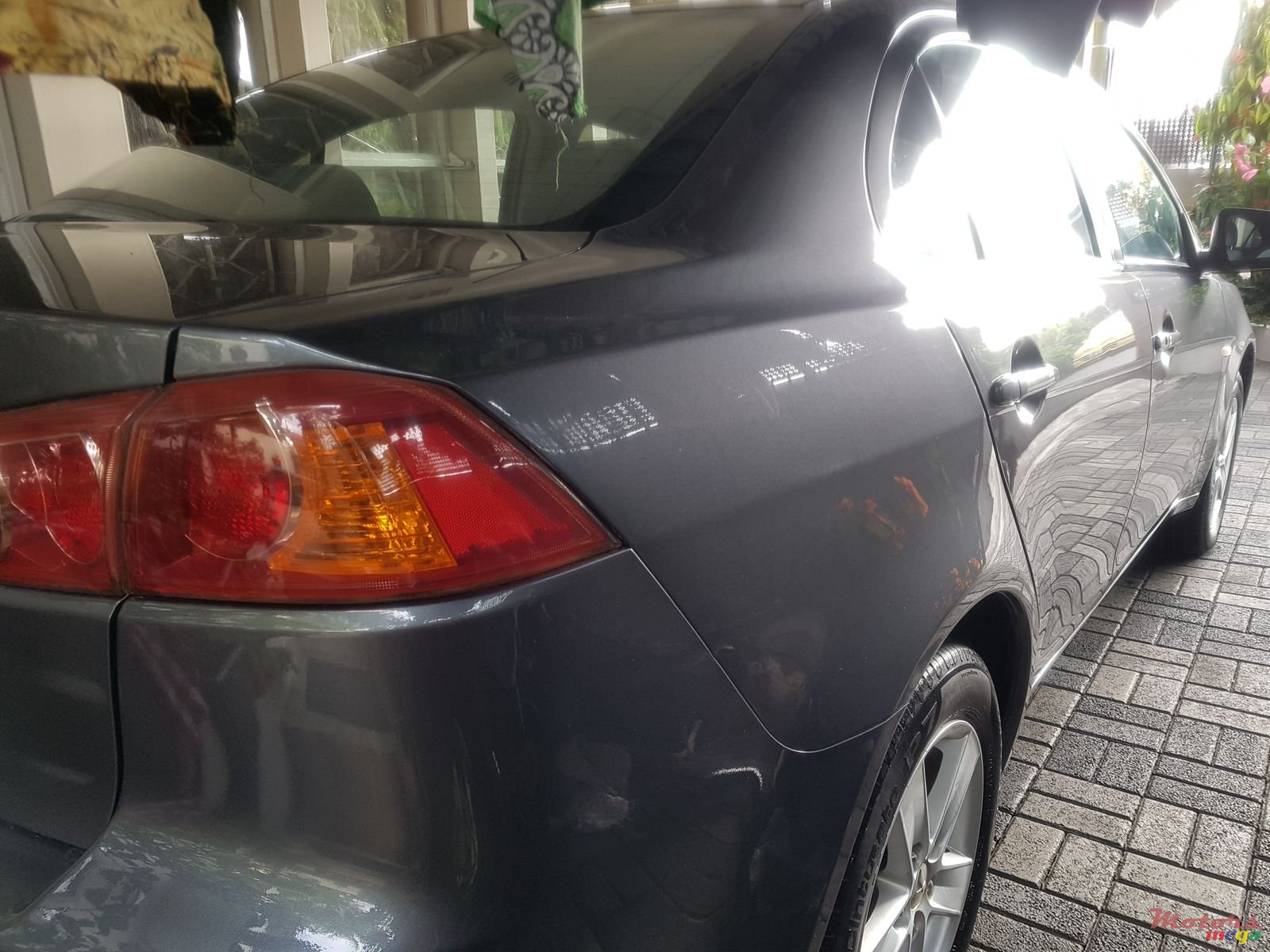 2009' Mitsubishi Lancer photo #2