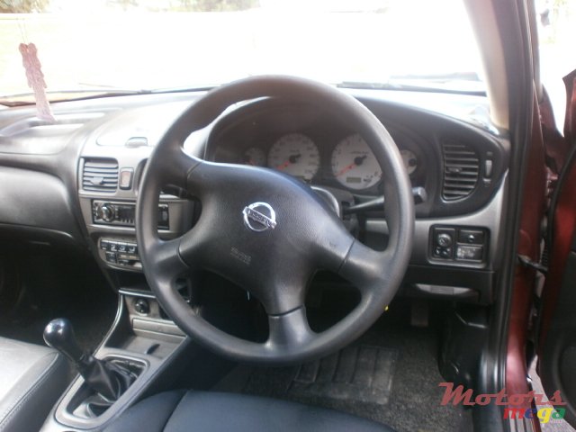 2006' Nissan Sunny N17 photo #5